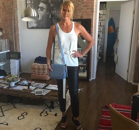 Mariel Hemingway pretty pornstar photos