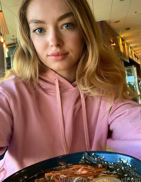 milkydi vip hd actress img