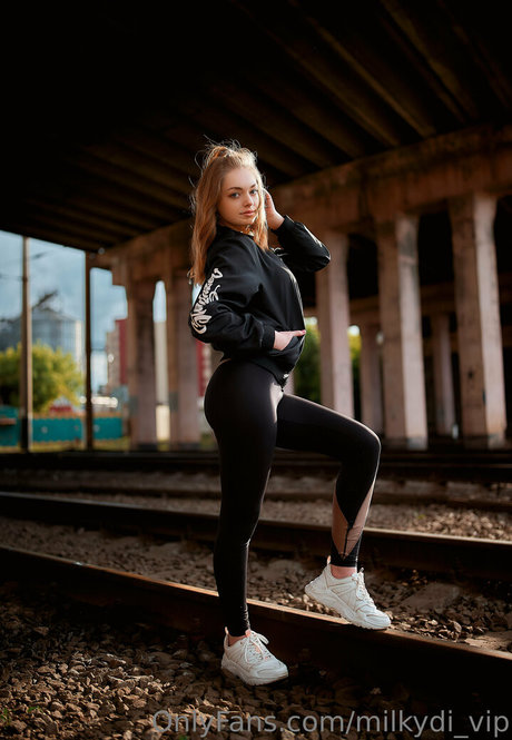 milkydi vip pretty star pic