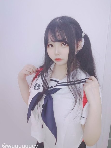 wuuuuuucy naked model images