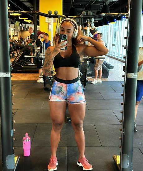 Patricia Ramos hd pornstar picture