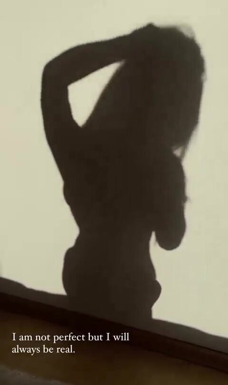 Miss Sophy perfect pornstar img