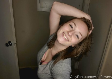liittleladyfree star adult pics