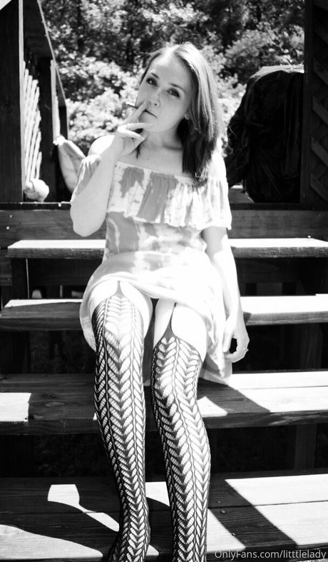 liittleladyfree pretty model photos