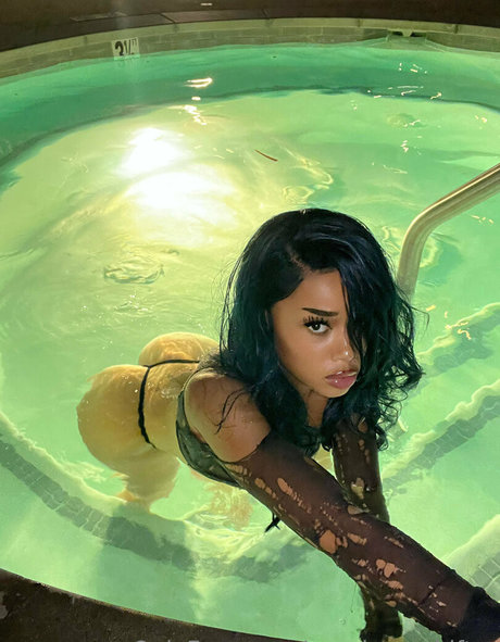 xxxshapeshifter best actress gallery