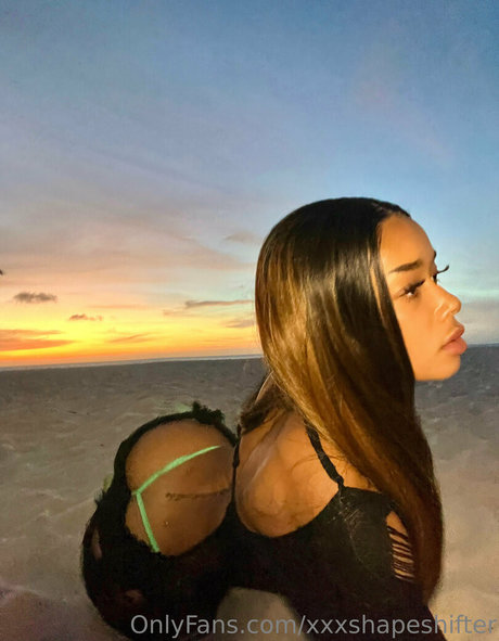 xxxshapeshifter hot star pictures