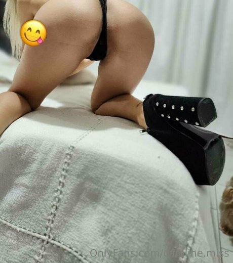 caroline miss perfect star picture