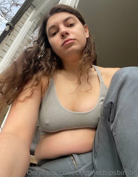 chubby goth onlyfans hd photo