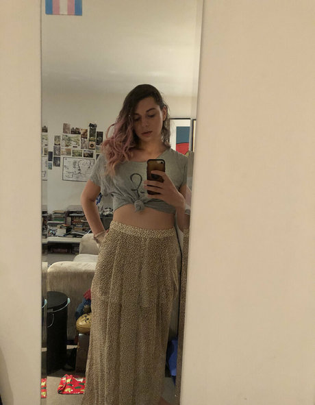 teen orgasm onlyfans free xxx photo