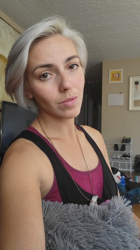 Sarah Jorgy top actress image