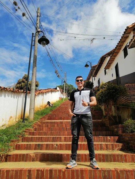 SantiBucara model erotic pictures