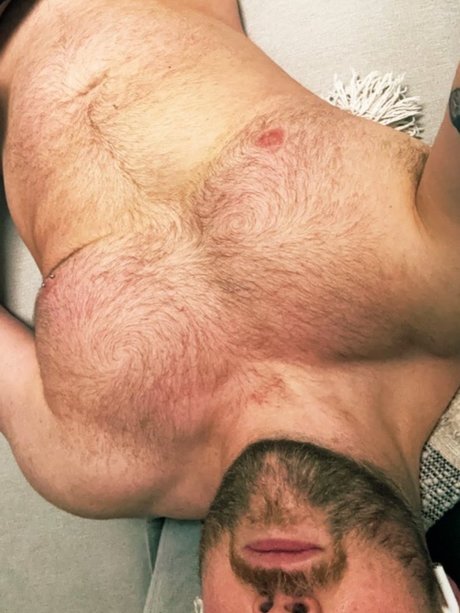 Santanthebear sex actress photo