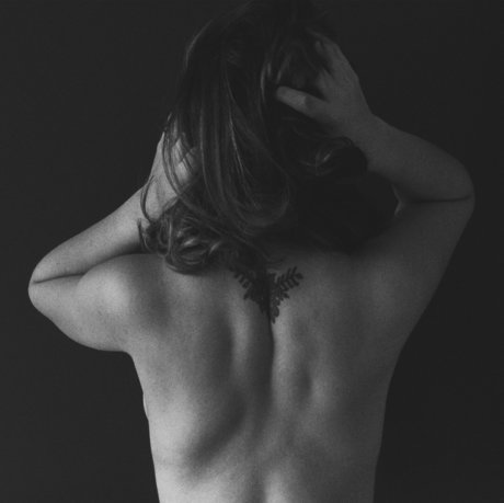 Sandy and Dave nude model pic