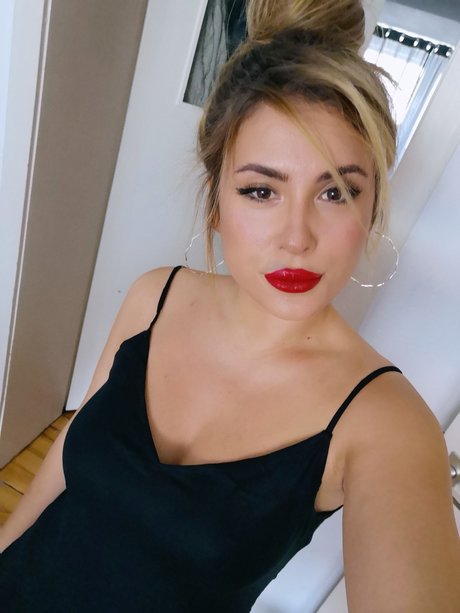 Sandra B pornstar art image