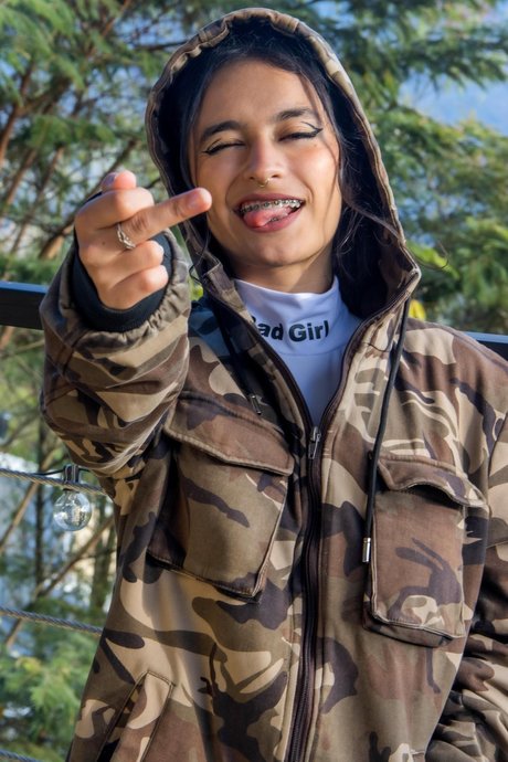 samstephenson_ art actress photo