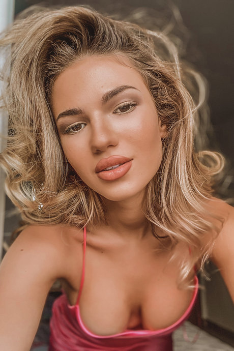 Sweety Russian hd star photo