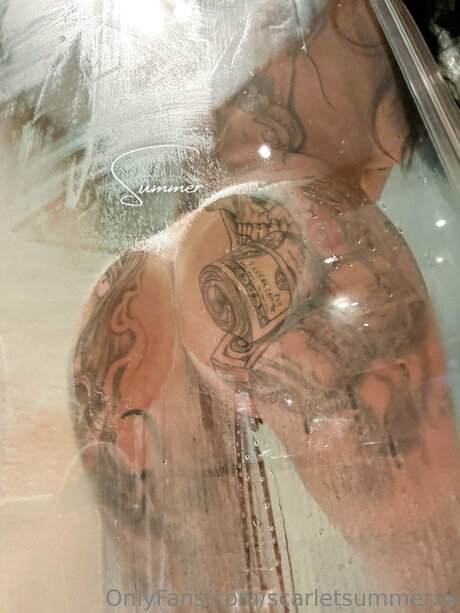 girl on girl onlyfans naked pic