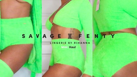 Sayrova Closet hd actress photo