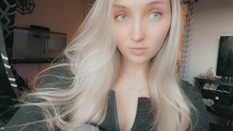 _SavannahBaby_ pornstar sex pic