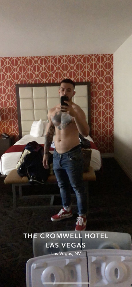 Ethan lam model top pic