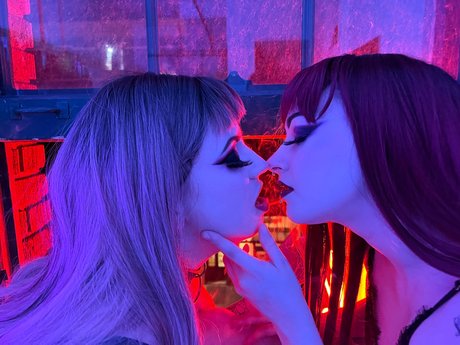 MissMandyMourning nude pornstar images