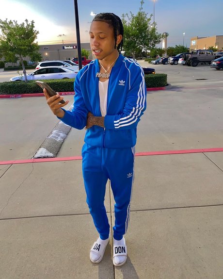 Ynhprimetime pornographic model photos