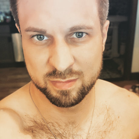 Taylor Beckett naked model pics