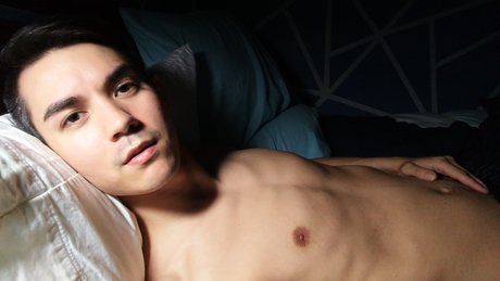 Lean Supreme star adult picture