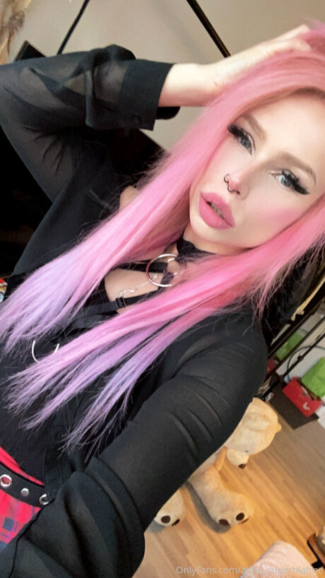 Superbia exclusive actress gallery