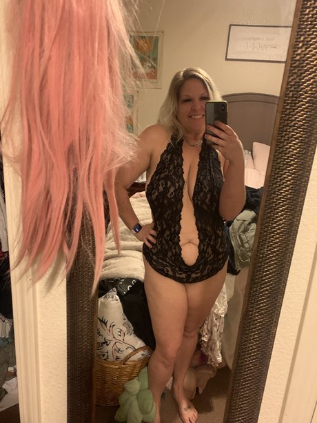 MakeTheMoistOfIt star top photos