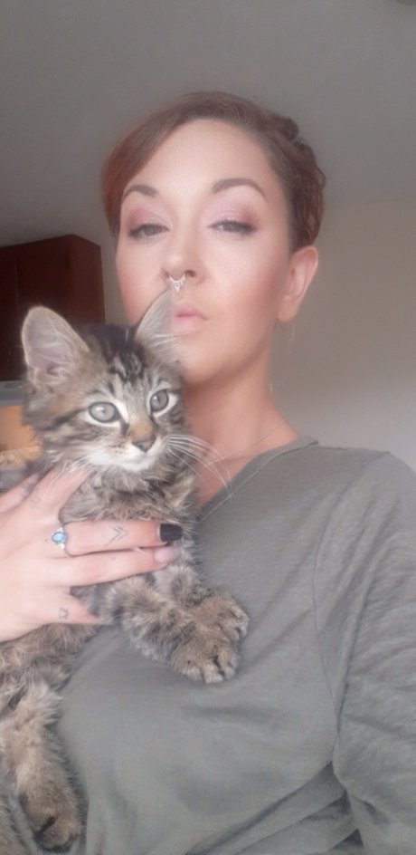 Zee_ pornographic model img