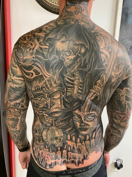 Evil Ink naked actress image