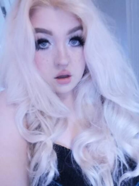 Perri Winkle xxx actress gallery