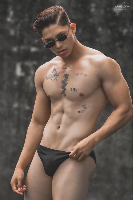 FIOC_ exclusive model gallery