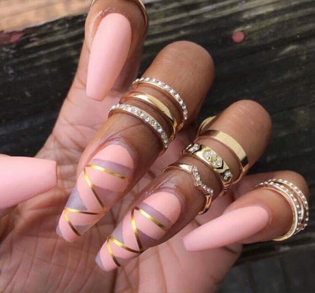 MakeMeC m model pornographic photos