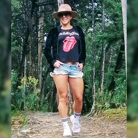 Luisa maya pornstar nude photo