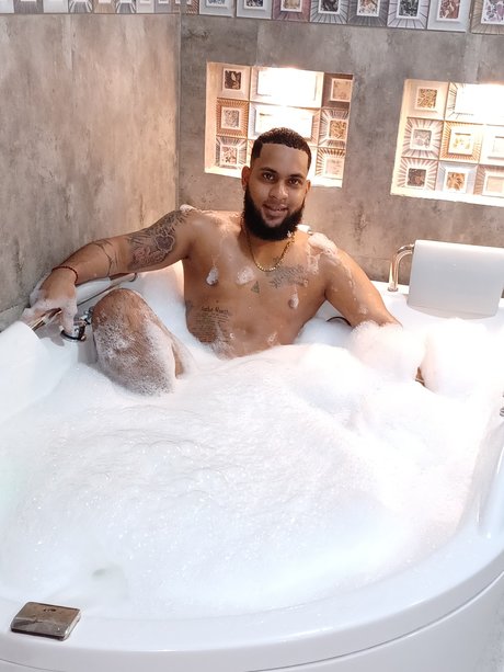 Patrickadanms perfect model galleries