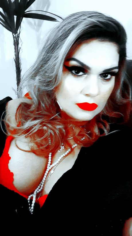 Aline Bertuci beautiful pornstar archive