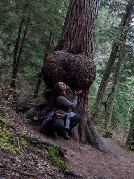 Two Wheeled Hobbit model porn pics