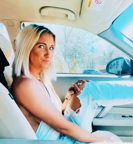 RobinBabyyyy sexy actress archive