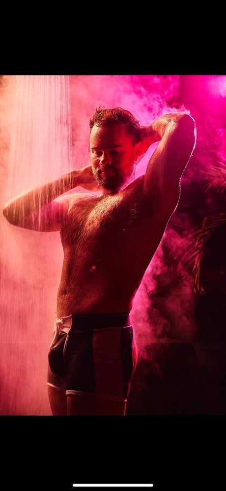perthbearCUB model naked galleries