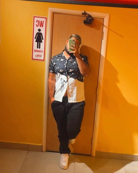 Leonardo Xama adult actress pics