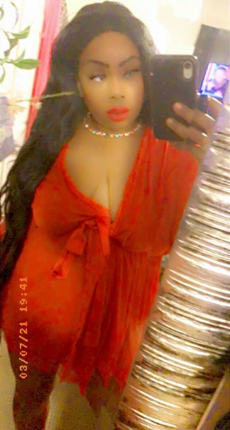 Kim Barbie pornstar pretty img