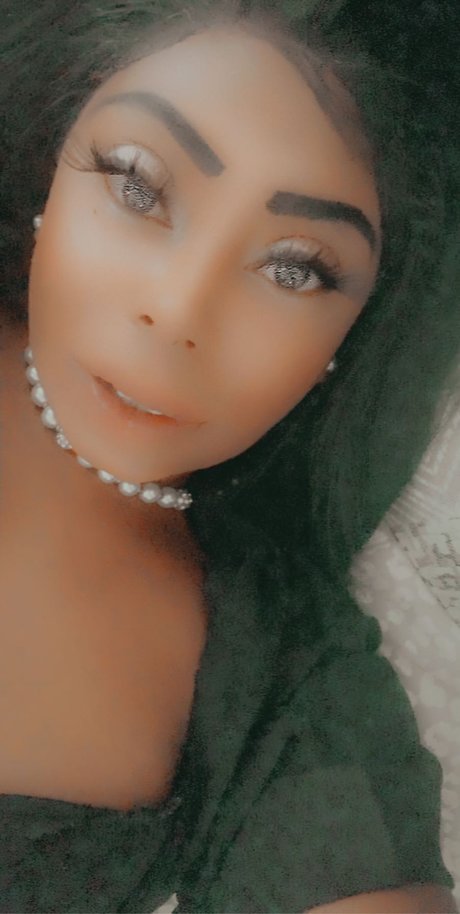 Kim Barbie beautiful star img