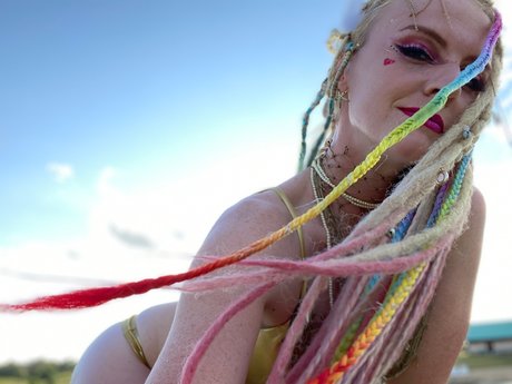 OnlyZenJen pornographic star galleries