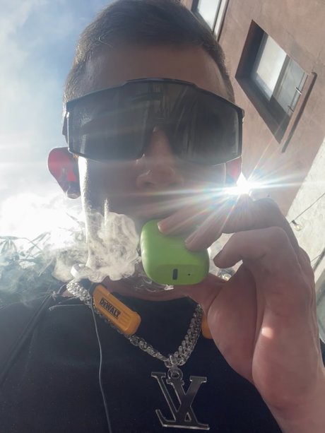 Dr F4GGOT beautiful star galleries