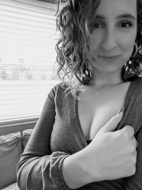 Hunnybunny adult model img