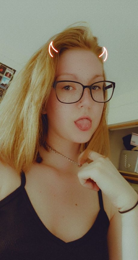 Renee Simcox pornstar photo