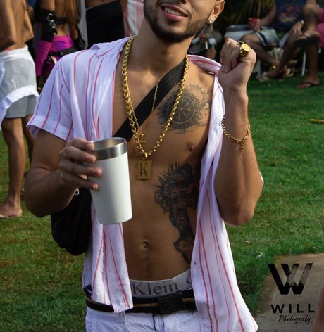 Mister K beautiful star photos