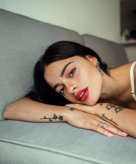 Juli Savioli best actress gallery